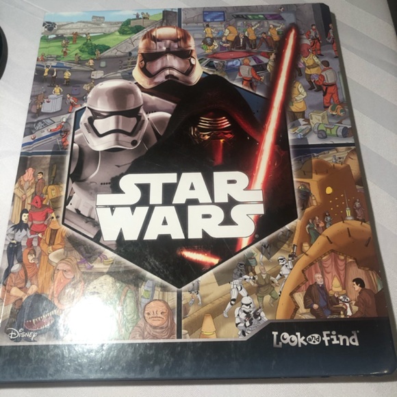 Star Wars Other - Star Wars “look and find” book 🎈2 for $15 🎈